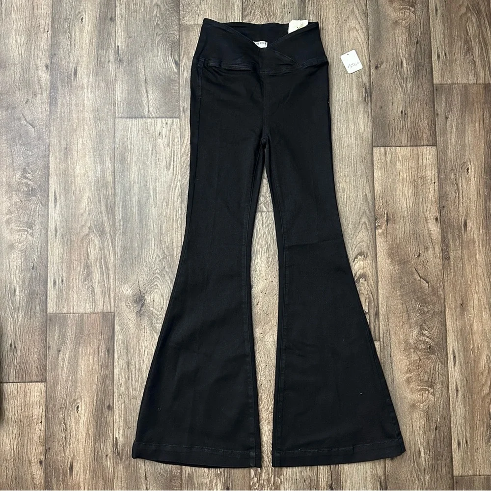 FREE PEOPLE - We The Free High Rise Flared Black Noir Pants Size 25